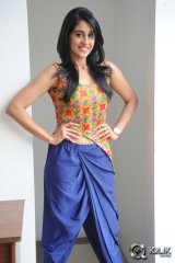 Regina Cassandra at Pilla Nuvvu Leni Jeevitham Press Meet